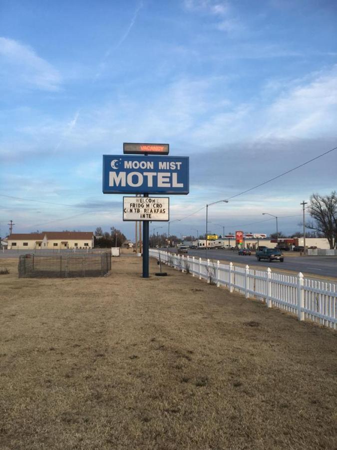 Moon Mist Motel Meade Esterno foto